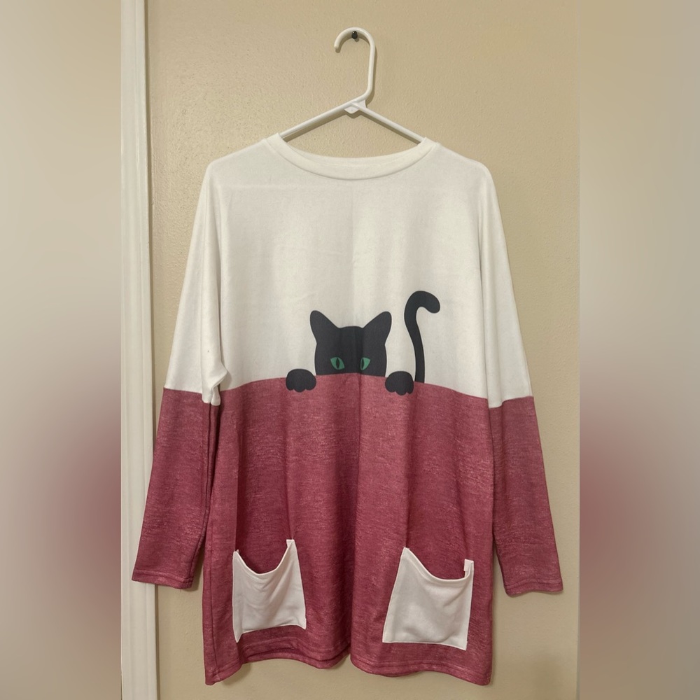 NEVER WORN Casual Long Sleeve Women’s Dress with Cat Picture